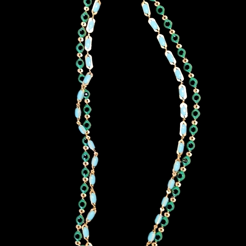 Unbranded - Layered 16" Necklace W/ Emerald & Turquoise Colored Beads. - Picture 3 of 5
